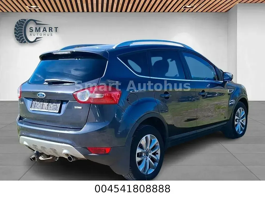 Usado Ford Kuga Titanium 140 HP (102 kW) 2010 SUV