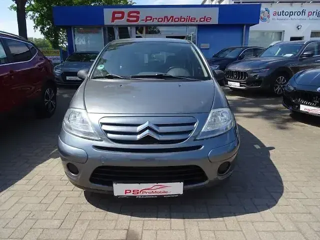 Gebraucht Citroën C3 Tonic 73 PS (53 kW) 2009 Grau Limousine