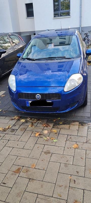 Blau Gebraucht 2007 Fiat Grande Punto Kleinwagen | 650 € (Guter Preis) - Bild 1/4