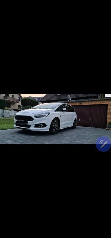 Weiß Gebraucht 2019 Ford S-MAX S Van / Kleinbus | 24.999 € (Teuer) - Bild 1/4