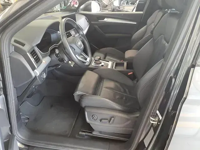 Gebraucht Audi Q5 Sportback 163 PS (119 kW) 2022 Daytonagrau perleffekt SUV