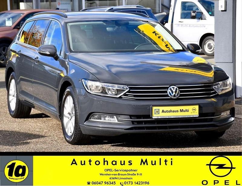 Uranograu/cinza urano Gebraucht 2016 VW Passat Kombi | 9.500 € (Fairer Preis) - Bild 1/4