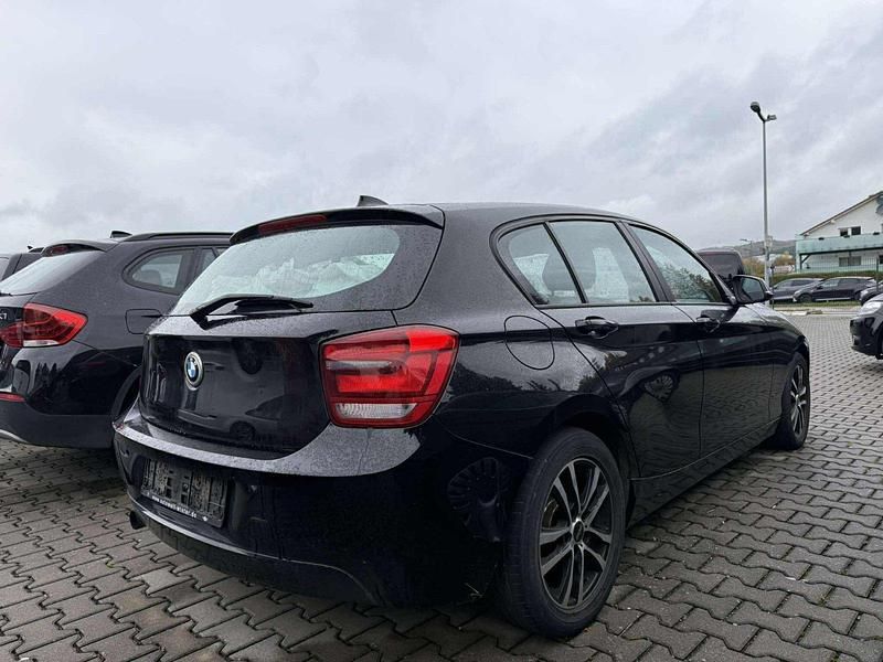 Gebraucht BMW 116 136 PS (100 kW) 2012 Schwarz Kleinwagen