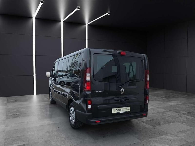 Gebraucht Renault Trafic Life 150 PS (110 kW) 2024 Schwarz Van / Kleinbus