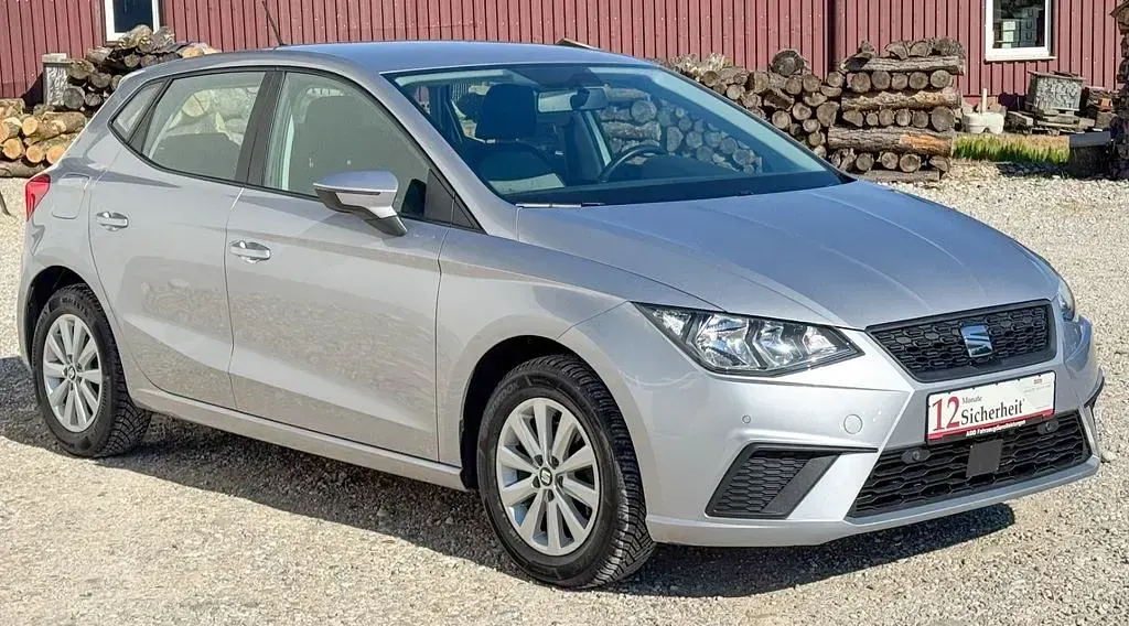 Gebraucht Seat Ibiza Style 95 PS (69 kW) 2020 Florett(urban)silver Kleinwagen