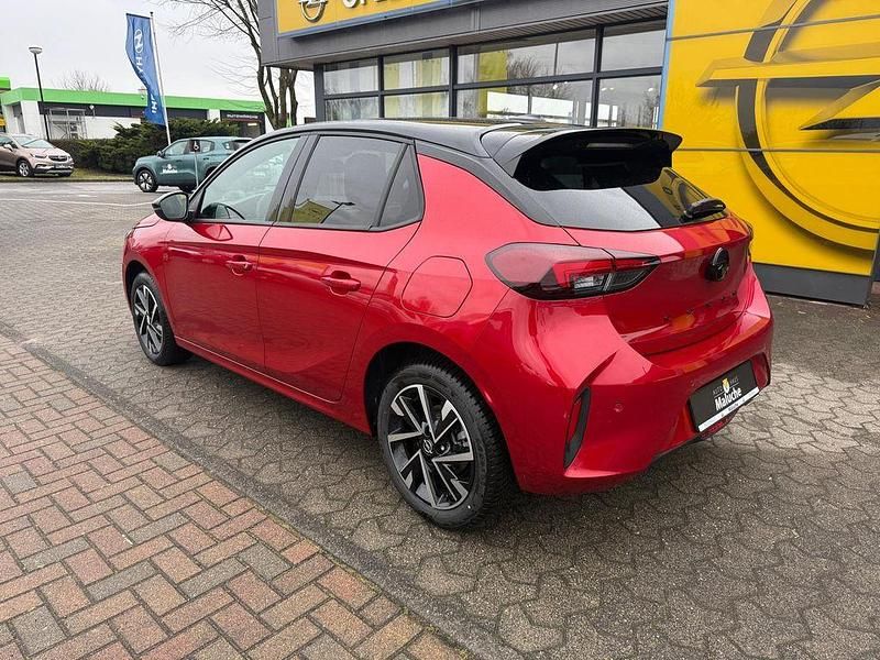 Neu Opel Corsa 101 PS (74 kW) 2026 Rot/typ aussenverkleidung metalliclackierung Kleinwagen