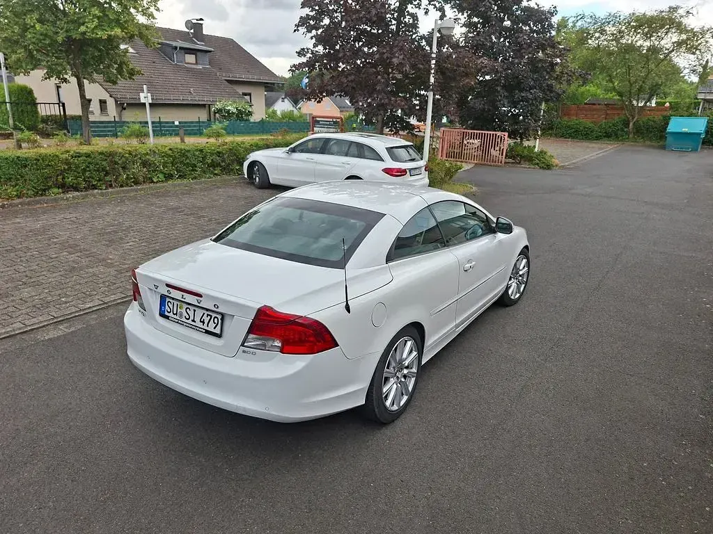 Gebraucht Volvo C70 136 PS (100 kW) 2010 Weiß Cabrio