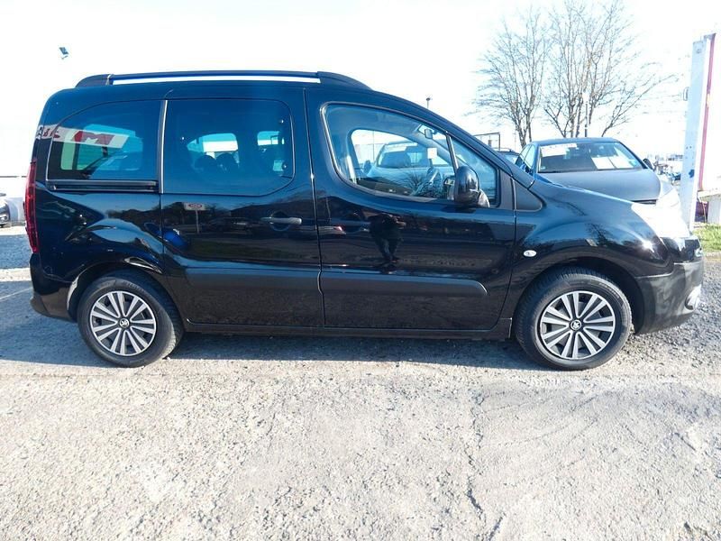 Gebraucht Peugeot Partner Tepee Active 98 PS (72 kW) 2014 Schwarz Van / Kleinbus