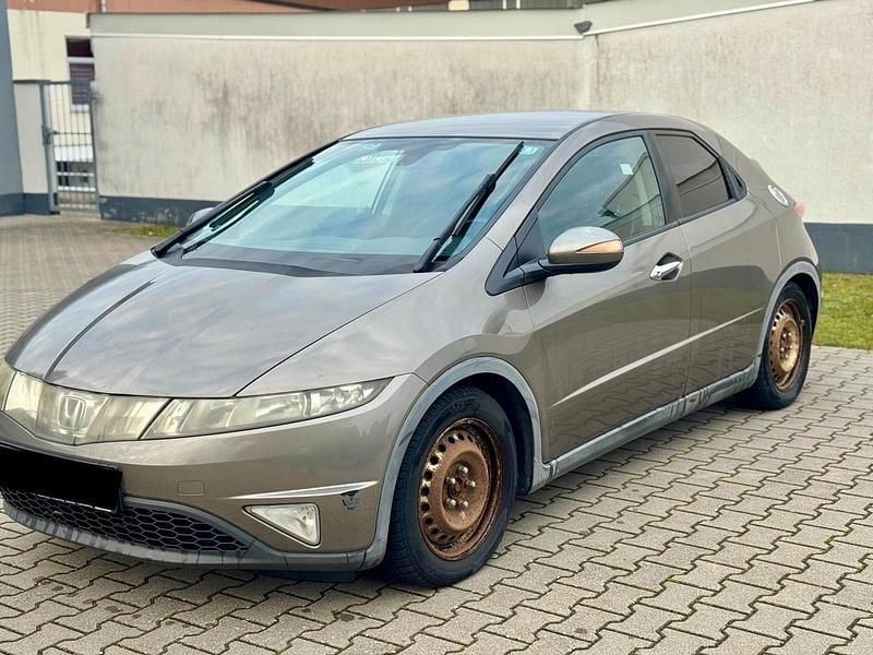 Silber Gebraucht 2008 Honda Civic Limousine | 1.750 € (Superpreis) - Bild 1/4