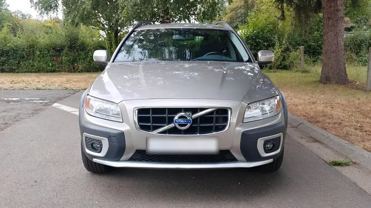 Gebraucht Volvo XC70 163 PS (119 kW) 2011 Beige Kombi