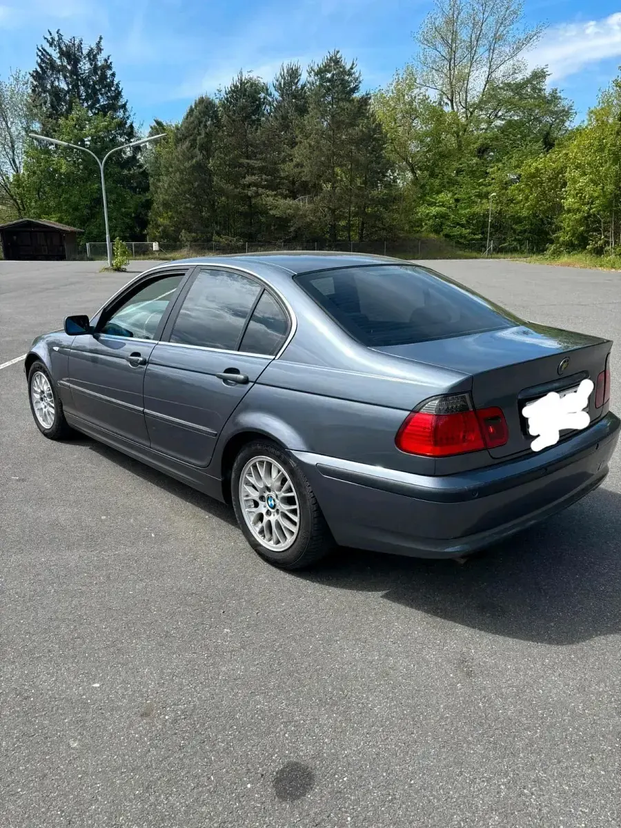 Brugt BMW 325 192 HK (141 kW) 2002 Grå Sedan