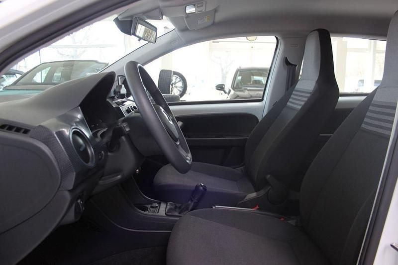 Gebraucht VW up! 65 PS (47 kW) 2020 Weiß Kleinwagen