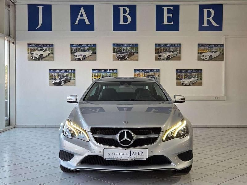 Gebraucht Mercedes E400 333 PS (244 kW) 2016 Silber Coupé