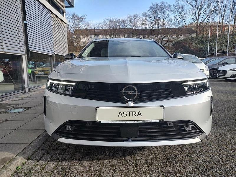 Gebraucht Opel Astra Elegance 110 PS (80 kW) 2024 /typ aussenverkleidung metalliclackierung Kombi