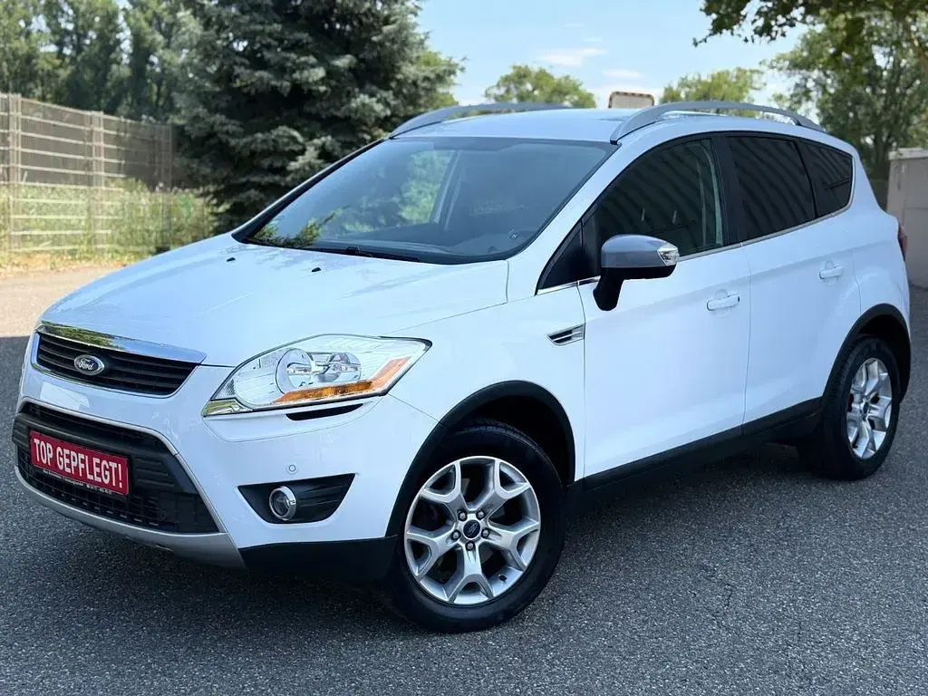 Gebraucht Ford Kuga 140 PS (102 kW) 2011 Weiß SUV