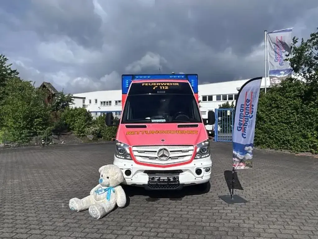 Gebraucht Mercedes Sprinter 190 PS (139 kW) 2014 Reinweiß Van