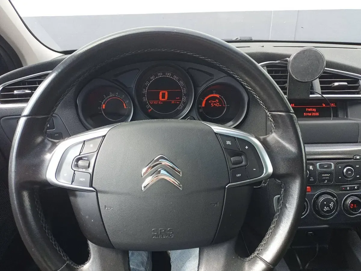 Gebraucht Citroën C4 SELECTION 120 PS (88 kW) 2013 Blau Limousine