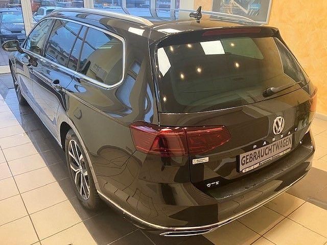 Gebraucht VW Passat GTE 156 PS (114 kW) 2020 Braun Kombi