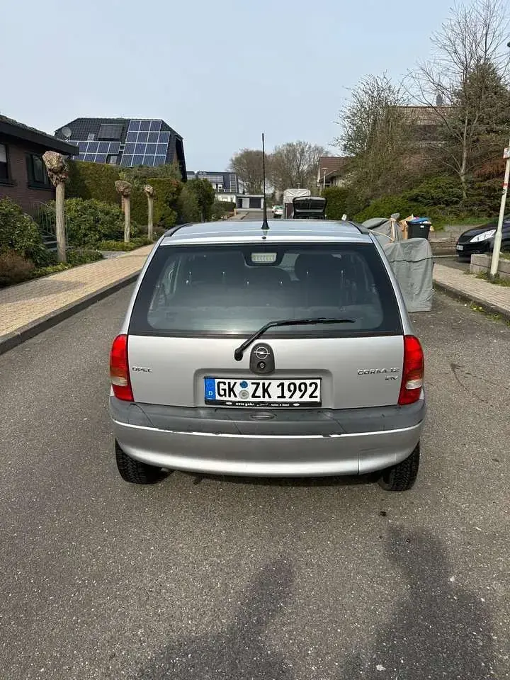 Gebraucht Opel Corsa Edition 90 PS (66 kW) 1999 Grau Kleinwagen