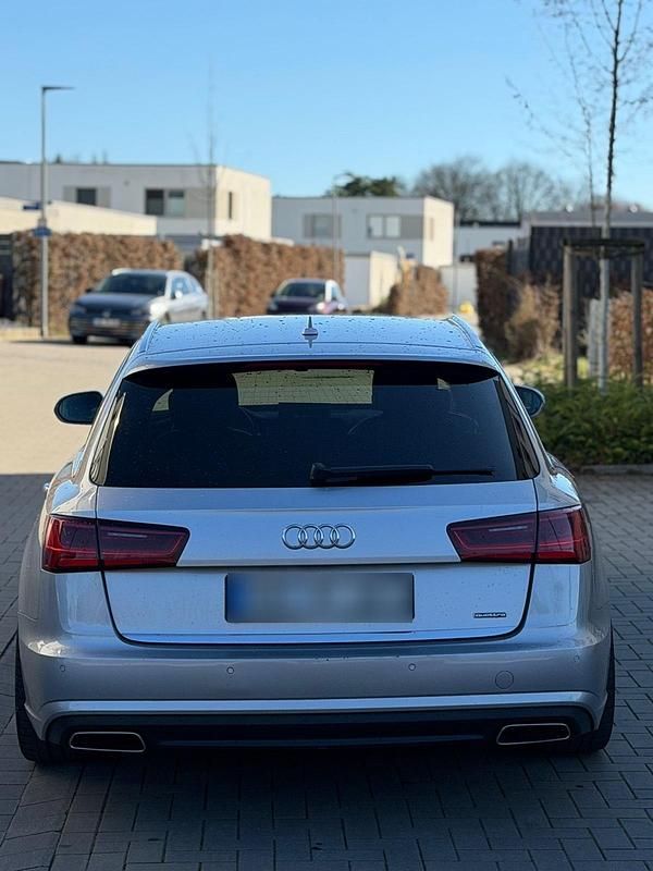 Gebraucht Audi A6 S-Line 300 PS (220 kW) 2015 Silber Kombi
