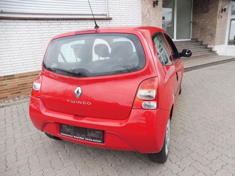 Gebraucht Renault Twingo Authentique 58 PS (42 kW) 2010 Rot Kleinwagen