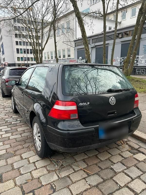 Gebraucht VW Golf IV 75 PS (55 kW) 2003 Schwarz Kleinwagen