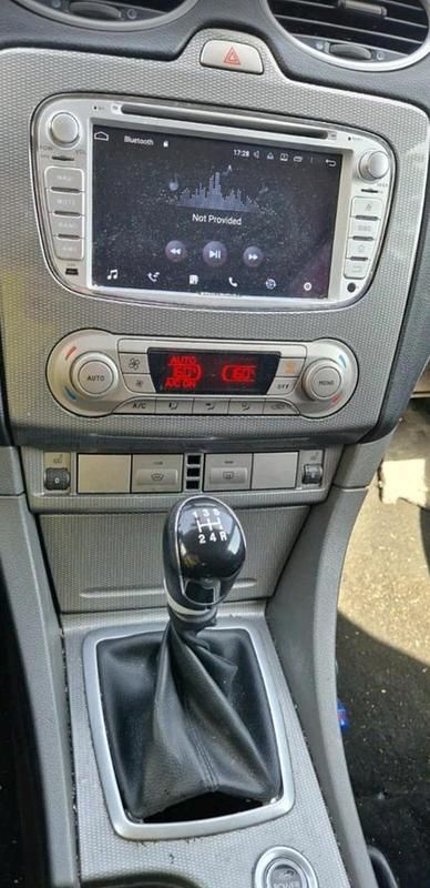 Gebraucht Ford Focus 110 PS (80 kW) 2010 Schwarz Kombi