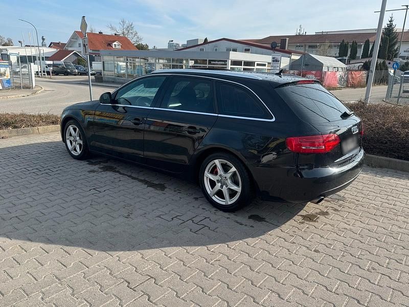 Gebraucht Audi A4 190 PS (139 kW) 2009 Schwarz Kombi