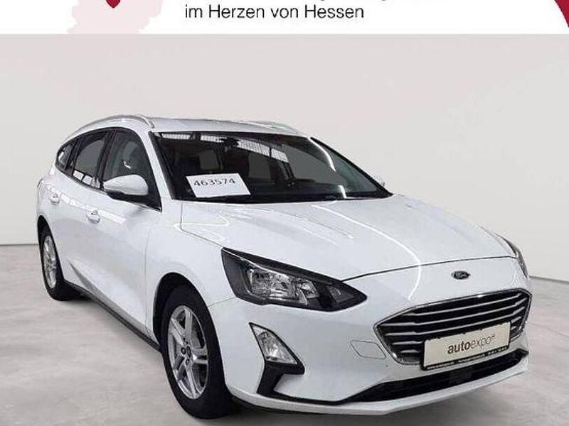 Frostweiß Gebraucht 2021 Ford Focus Cool & Connect Kombi | 13.990 € (Superpreis) - Bild 1/4