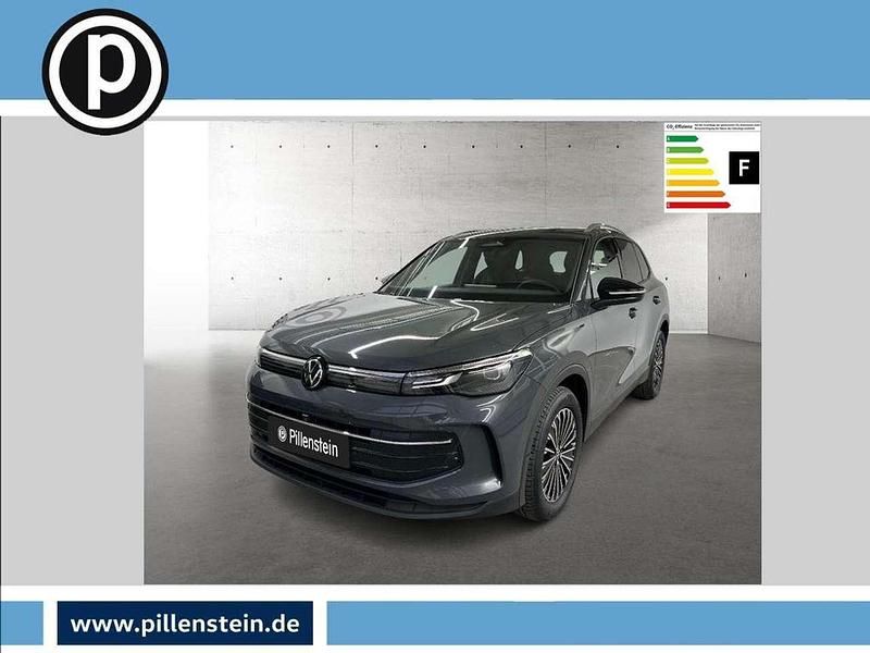 Delfingrau metallic Neu 2025 VW Tiguan Comfortline SUV | 59.908 € (Teuer) - Bild 1/4
