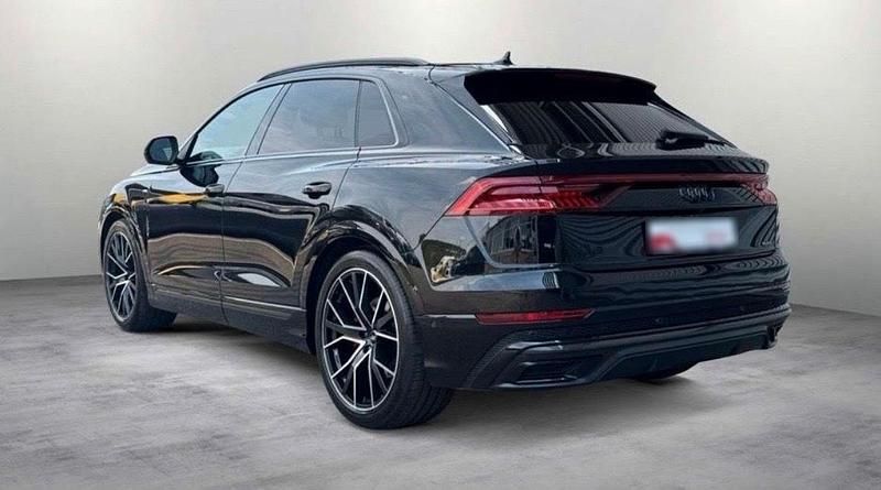Gebraucht Audi Q8 Competition 286 PS (210 kW) 2022 Schwarz SUV
