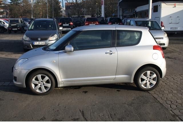 Gebraucht Suzuki Swift Comfort+ 92 PS (67 kW) 2008 Silber Kleinwagen
