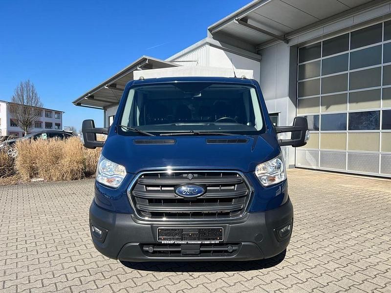 Gebraucht Ford Transit Trend 131 PS (96 kW) 2020 Blau Limousine