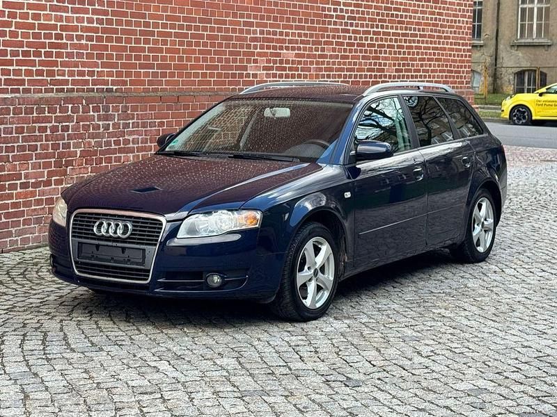 Gebraucht Audi A4 163 PS (119 kW) 2005 Blau Kombi