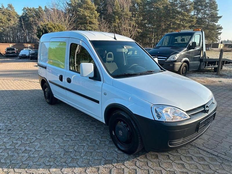 Weiß Gebraucht 2007 Opel Combo Abholung | 3.890 € - Bild 1/4