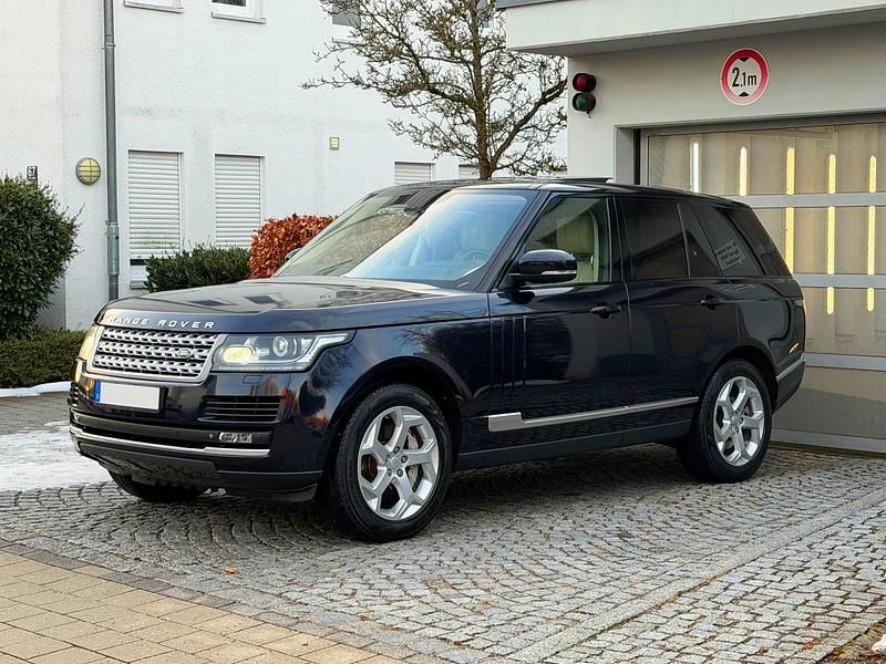 Blau Gebraucht 2013 Land Rover Range Rover Autobiography SUV | 21.900 € (Superpreis) - Bild 1/4