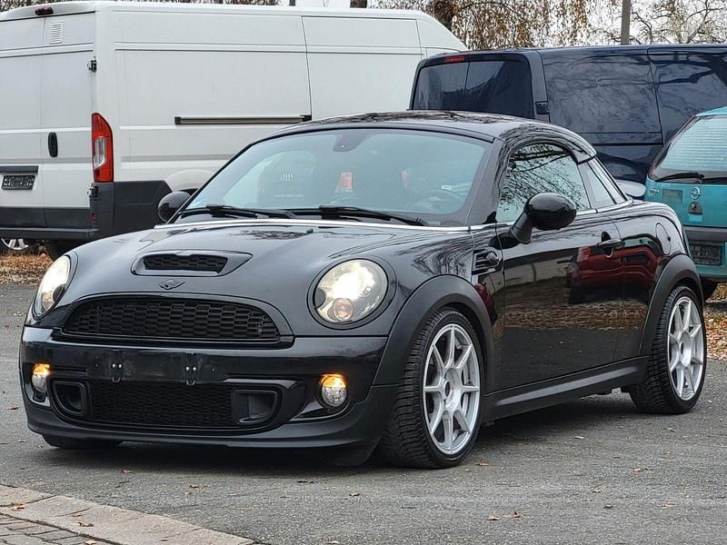 Schwarz Gebraucht 2013 Mini Cooper S Coupé Coupé | 7.990 € (Fairer Preis) - Bild 1/4
