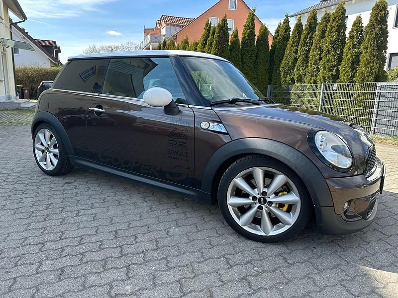 Gebraucht Mini Cooper S 184 PS (135 kW) 2011 Braun Kleinwagen