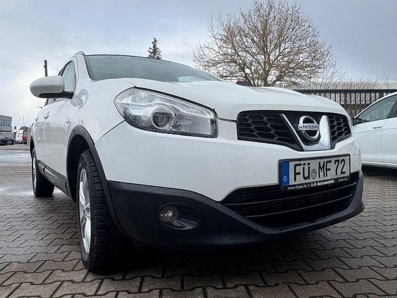Gebraucht Nissan Qashqai +2 Tekna 150 PS (110 kW) 2010 Weiß SUV