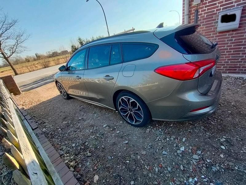 Gebraucht Ford Focus ST-Line 150 PS (110 kW) 2019 Grau Kombi