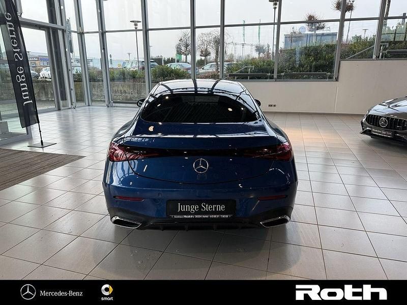 Gebraucht Mercedes CLE200 AMG Line Premium Plus 204 PS (150 kW) 2024 Blau Coupé