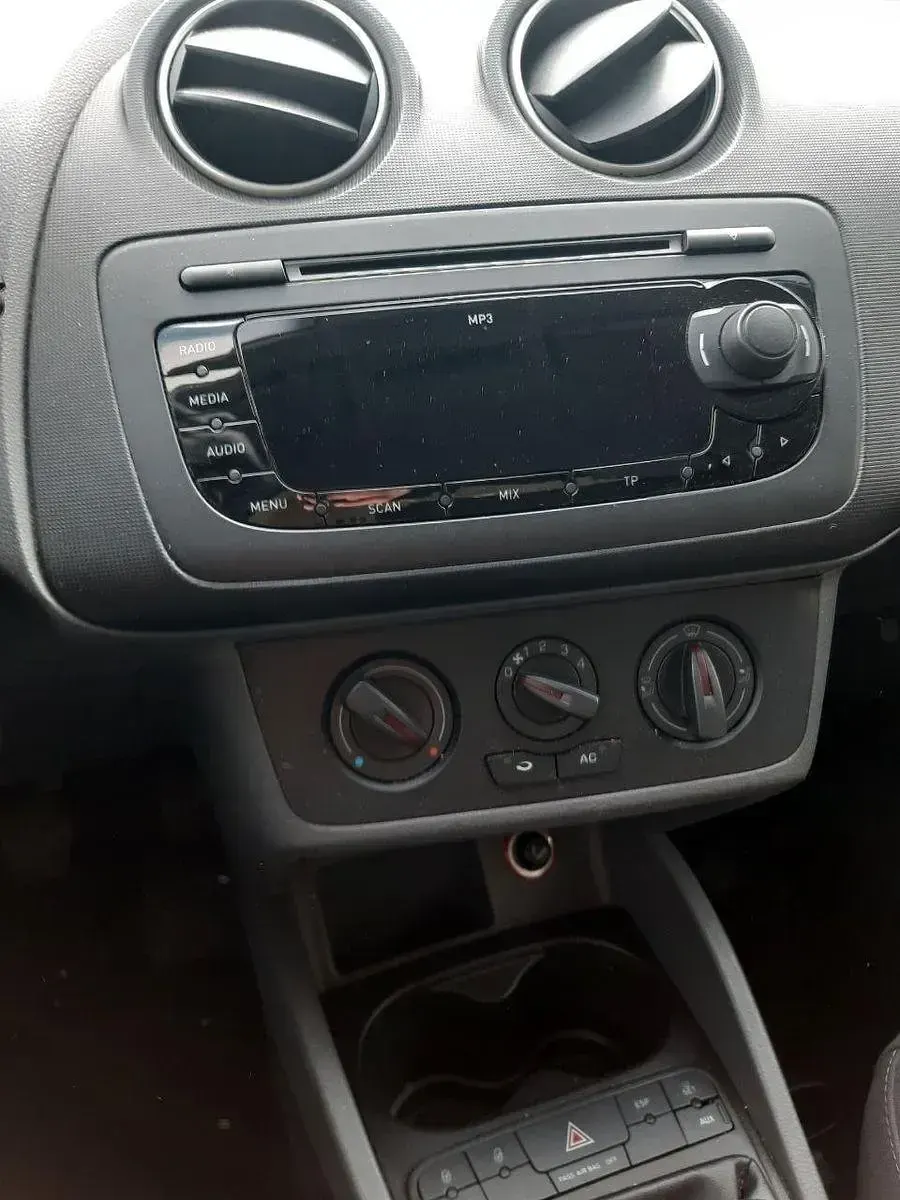 Gebraucht Seat Ibiza Reference 86 PS (63 kW) 2012 Schwarz Kleinwagen