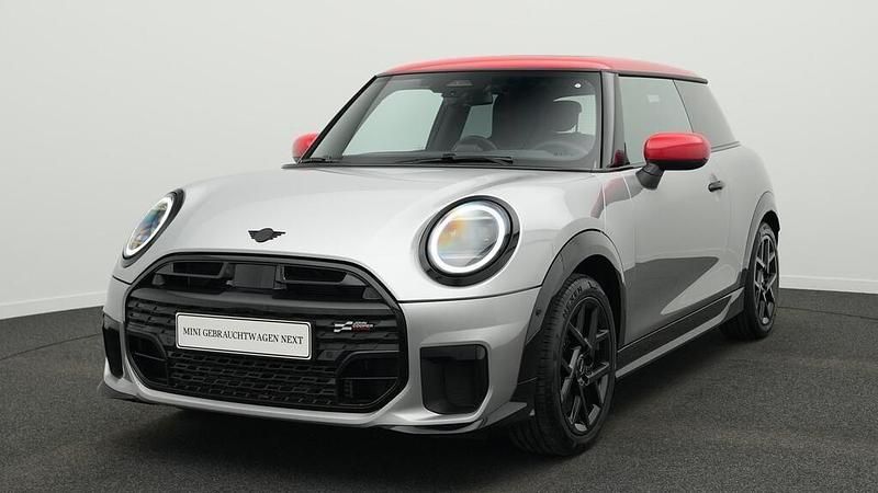Usata Mini Cooper 156 CV (114 kW) 2024 Grigio Utilitaria