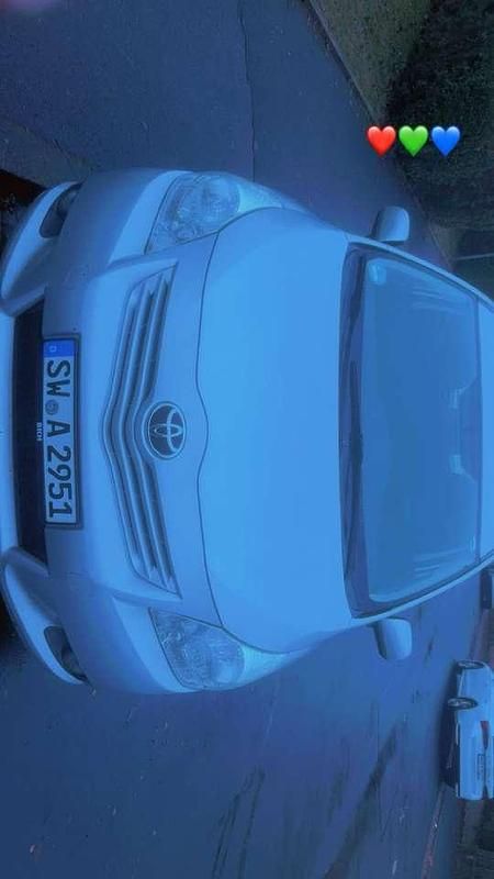 Beige Gebraucht 2009 Toyota Verso Life Van / Kleinbus | 7.999 € (Etwas zu teuer) - Bild 1/4