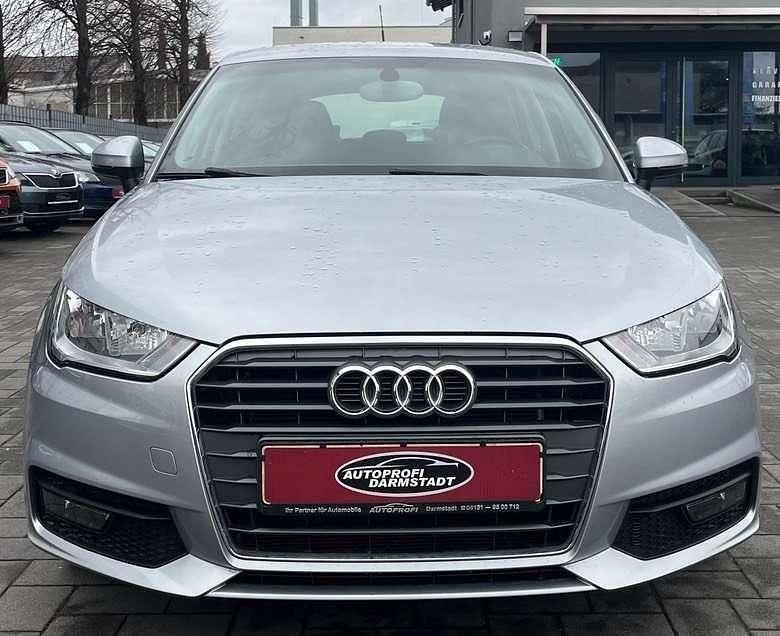 Gebraucht Audi A1 Sport 95 PS (69 kW) 2015 Grau Kleinwagen
