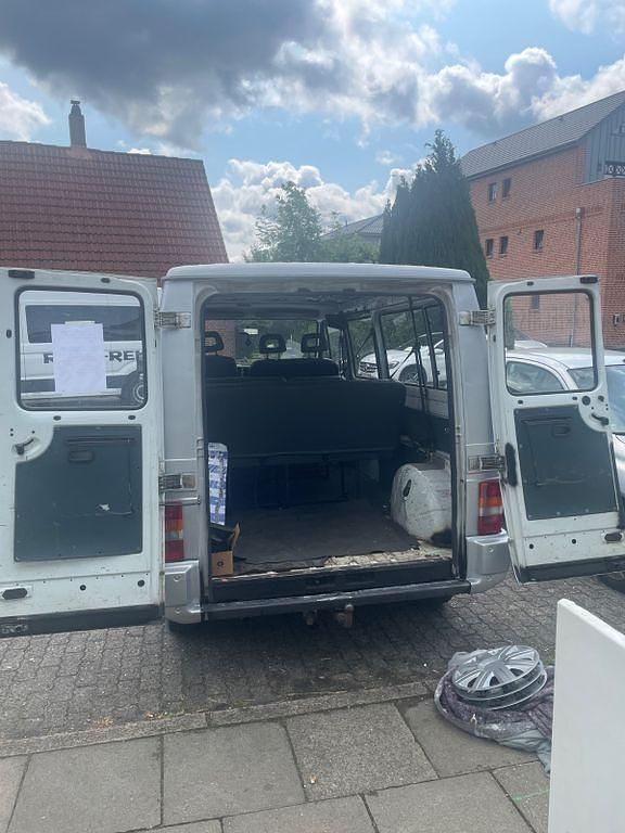 Gebraucht Renault Trafic 120 PS (88 kW) 1997 Silber Van / Kleinbus