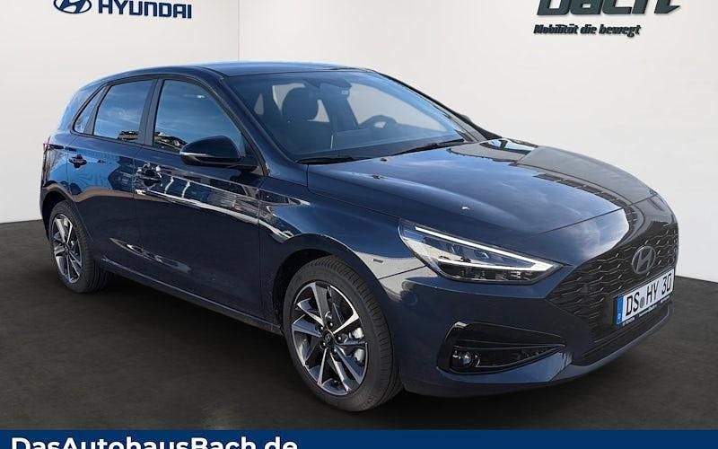 Neu Hyundai i30 Advantage 140 PS (102 kW) 2025 Blau Kombi
