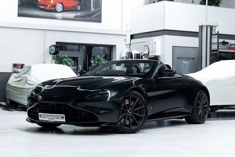 Grün Gebraucht 2021 Aston Martin V8 Vantage Coupé | 147.890 € - Bild 1/4