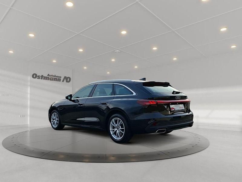 Gebraucht Audi A5 Ambiente 204 PS (150 kW) 2025 Mythosschwarz metallic Coupé