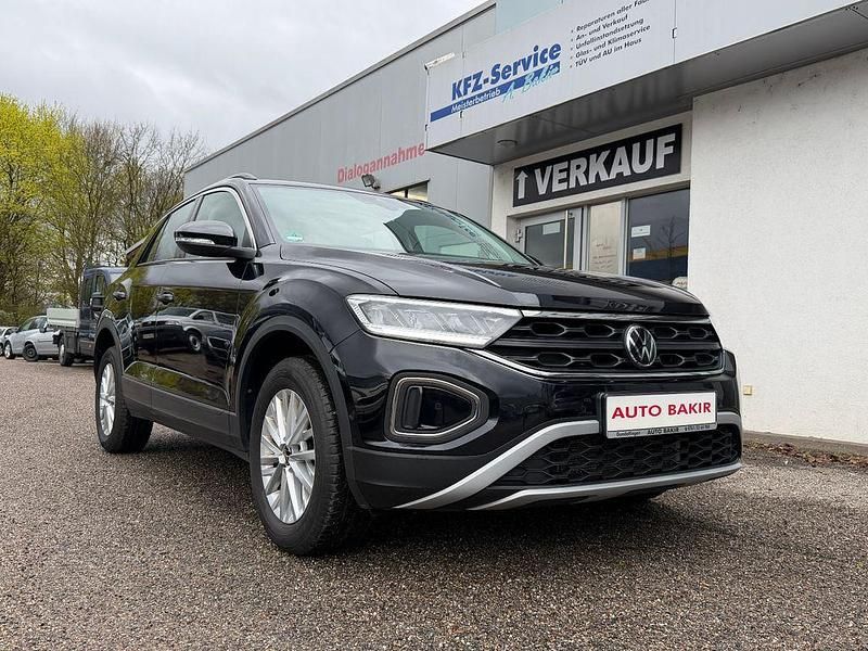 Gebraucht VW T-Roc Life 150 PS (110 kW) 2022 Schwarz SUV